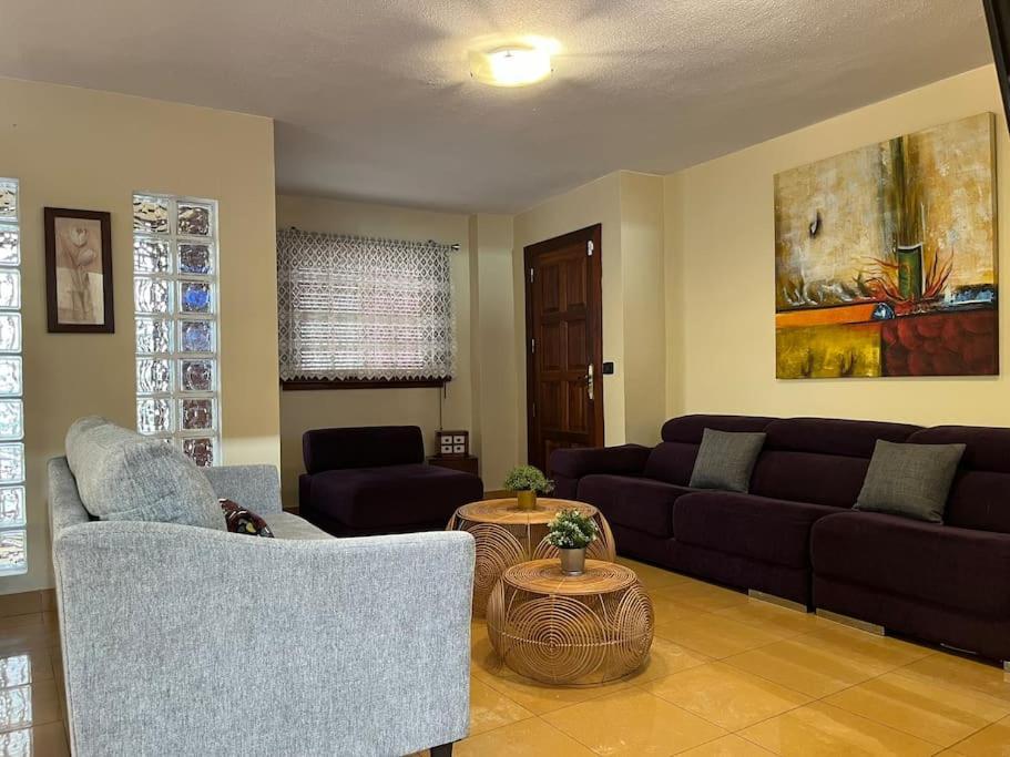 Casa Con Piscina En El Centro Villa Los Llanos De Aridane Bagian luar foto
